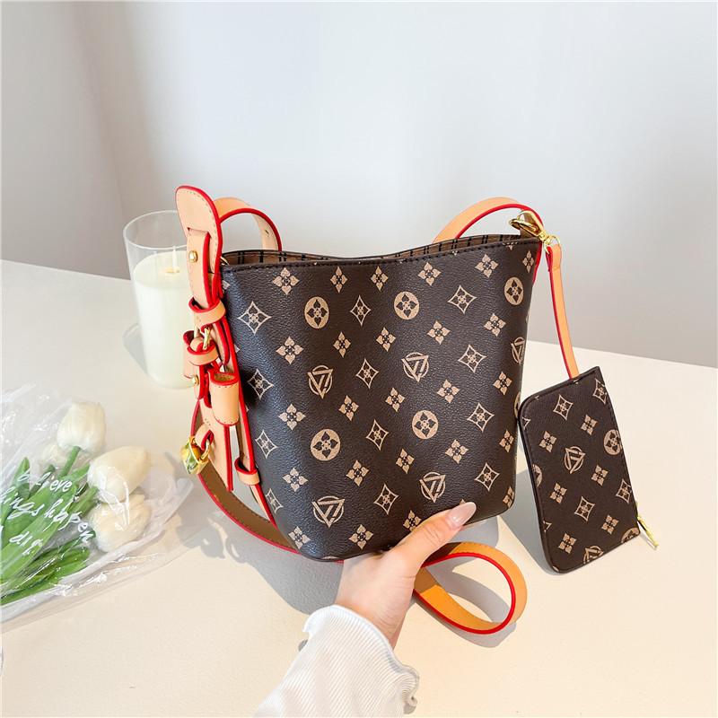 New high-end contrasting color child and mother bucket bag single shoulder crossbody trendy women's bag