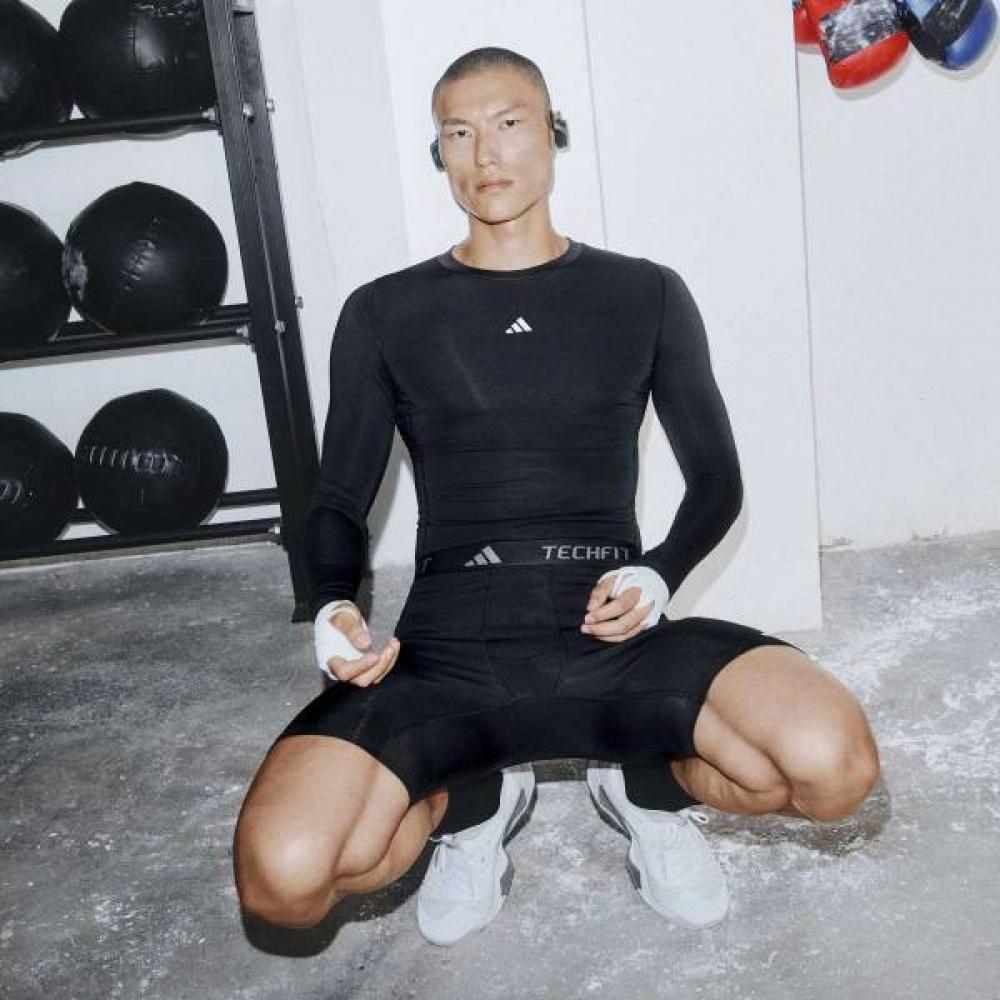 AdidaS Men S Techfit compreSSion Short leggingS A2XL