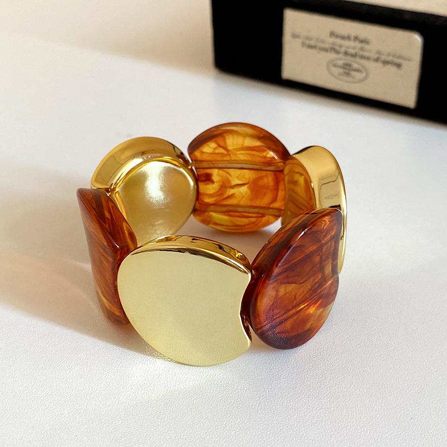 Elegant Acrylic Round Elastic Bracelet 2026 - European & American Style, Exaggerated Luxe Commute Jewelry, High-End Feel.