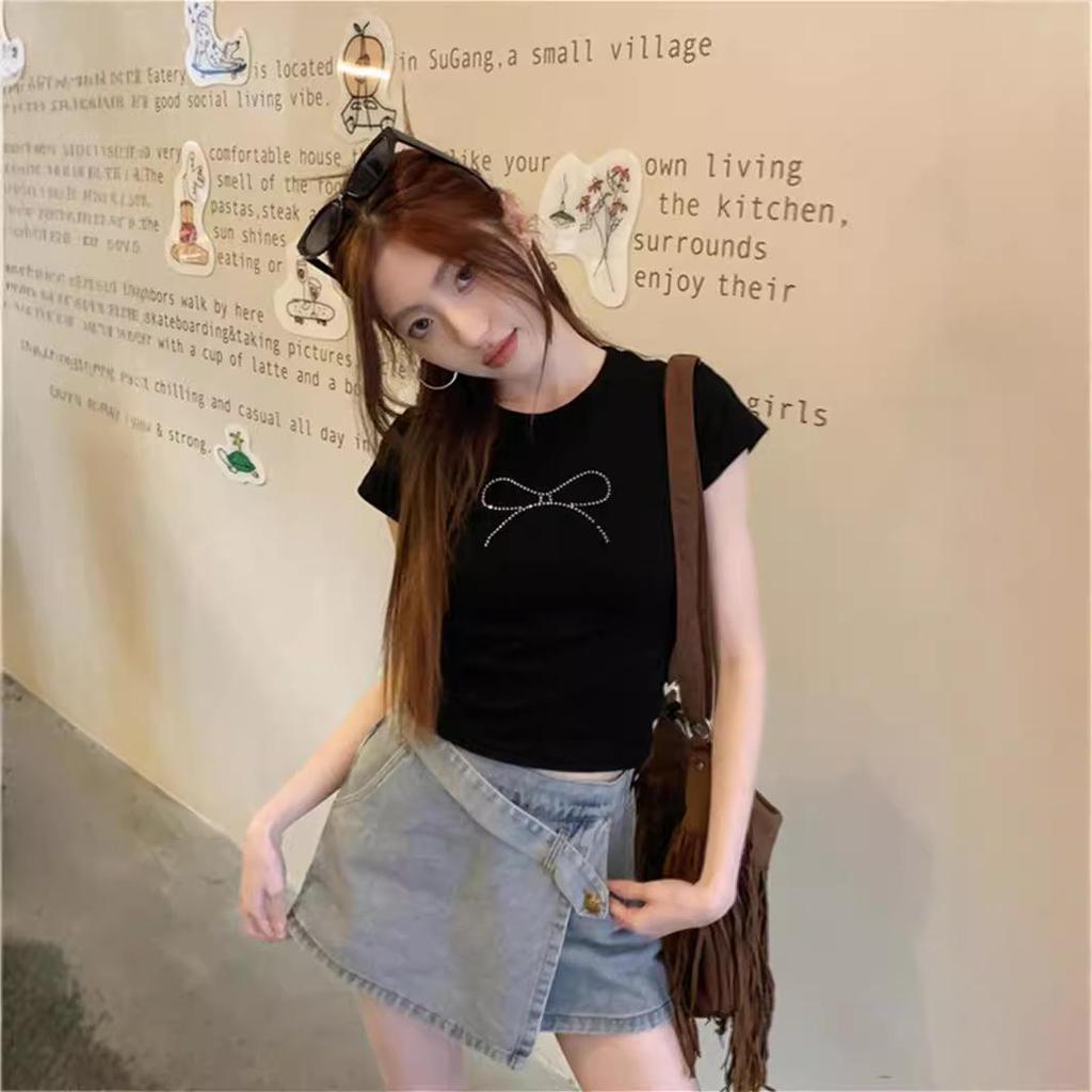 2024 Trendy Women's Black Bowknot Diamond Crop Top T-shirt