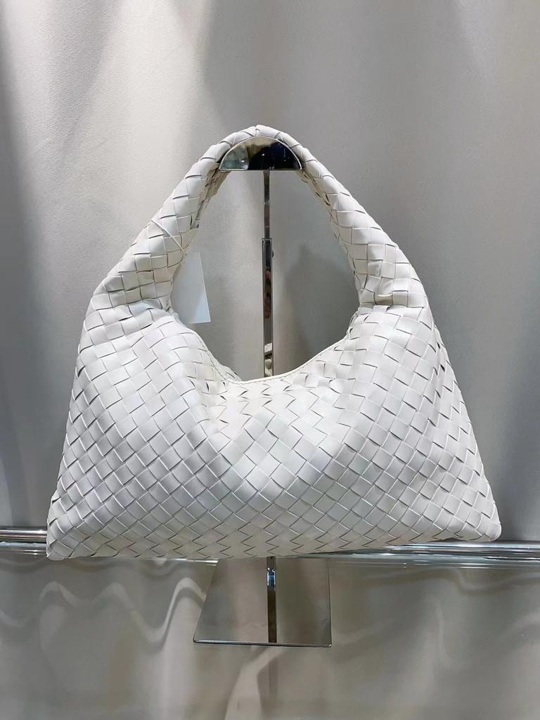 Woven shoulder bag underarm bag spring and summer new bag women's bag handmade high-texture dumpling bag tide