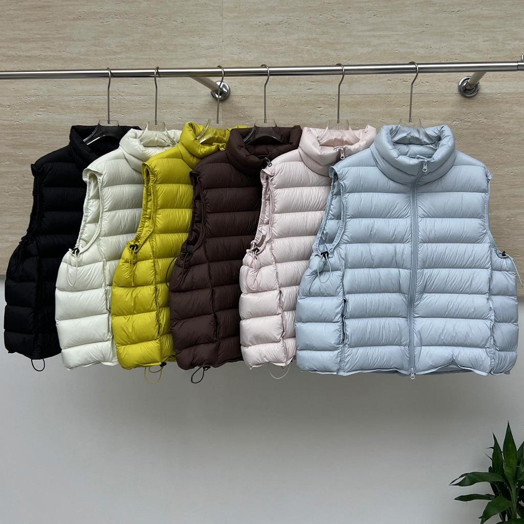 Women's Short White Duck Down Ribbed Vest - 2026 Autumn/Winter Korean Style, Loose Stand Collar, Casual Fit.