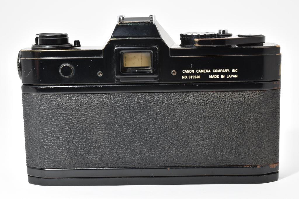 [USED] Rare Canon FT QL Black SLR Film Camera W. FL 50mm F/1.4, Near Mint, From JAPAN