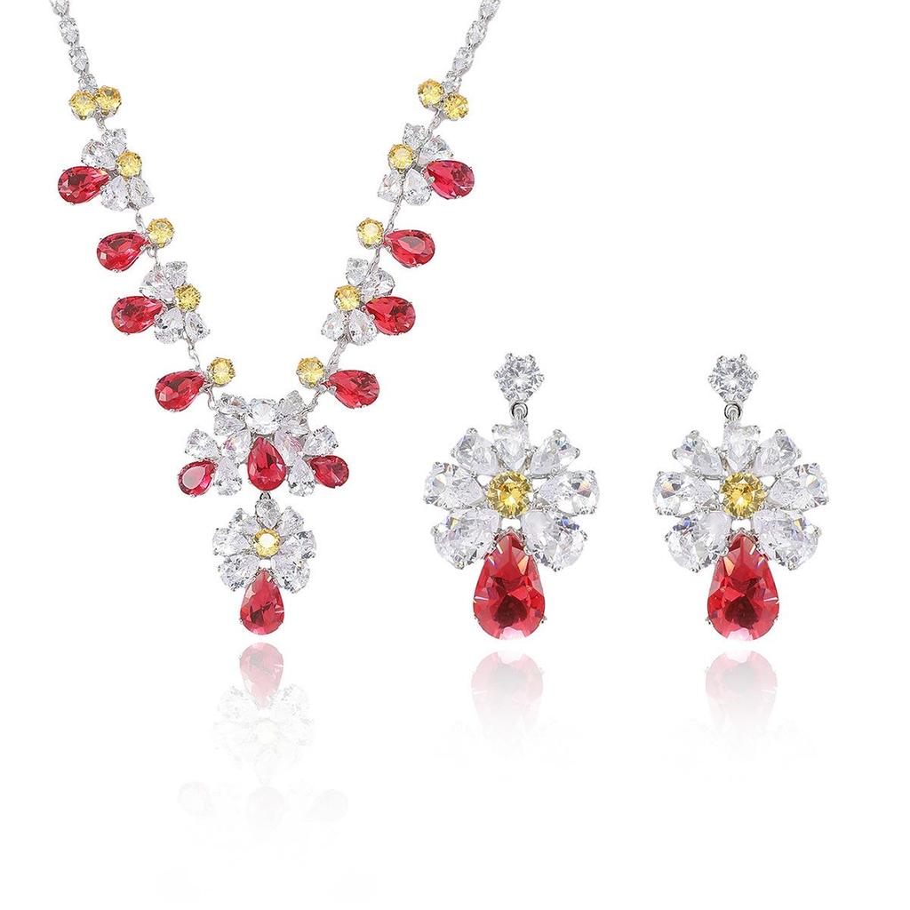European Style Zirconia Flower Water Drop Necklace & Earrings Set