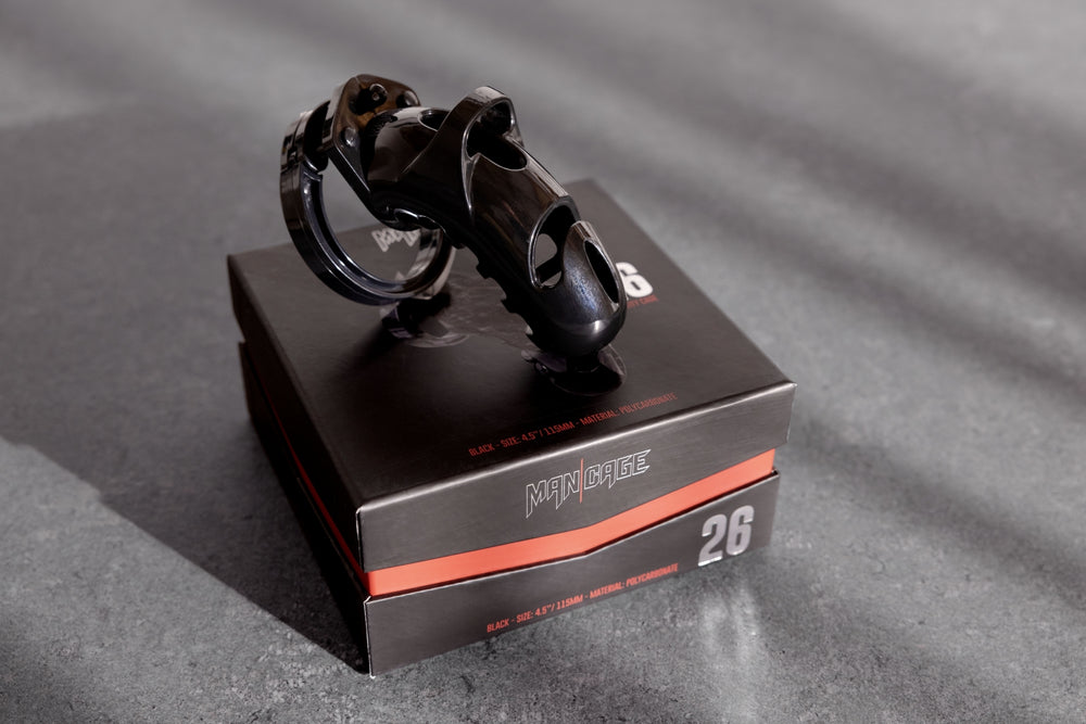 Cage de chasteté ManCage Modèle 26 - 11.5 x 3.5 cm Noire - MANCAGE - Cages de Chasteté