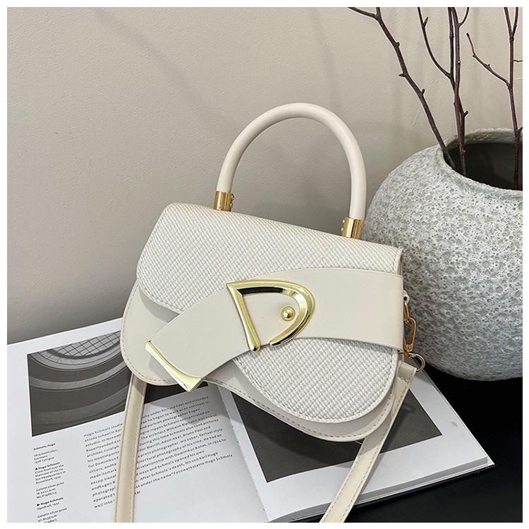 Korean-Style Trendy Influencer Crossbody Handbag – 2025 Versatile Casual Fashion