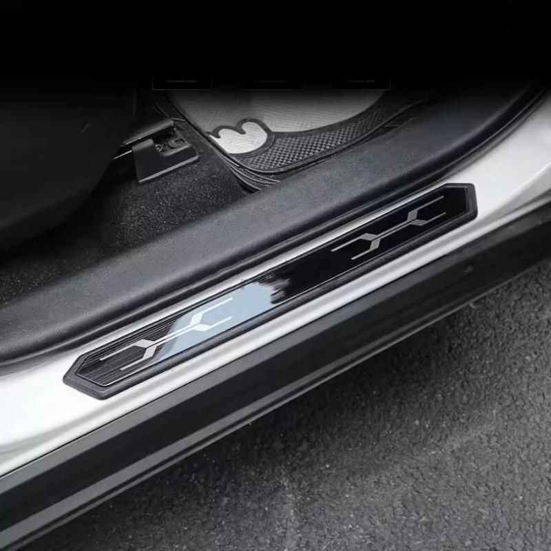 For Toyota RAV4 XA50      2024 2025 Door Sill Protector Pedal Scuff Plate Cover Trim Car Styling Accessories
