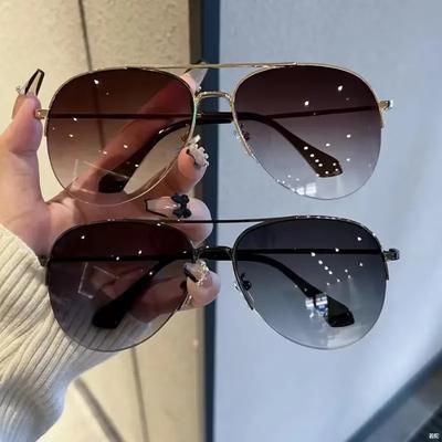 Nuovi Occhiali da Sole Pilot Moda Lenti Sfumate Vintage Occhiali da Sole per Ciclismo Guida Protezione UV400 Unisex Occhiali