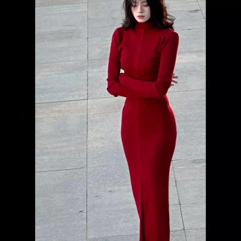 Retro red turtleneck knitted dress women's autumn and winter new high-end sexy slim bottom hip-wrapped dress