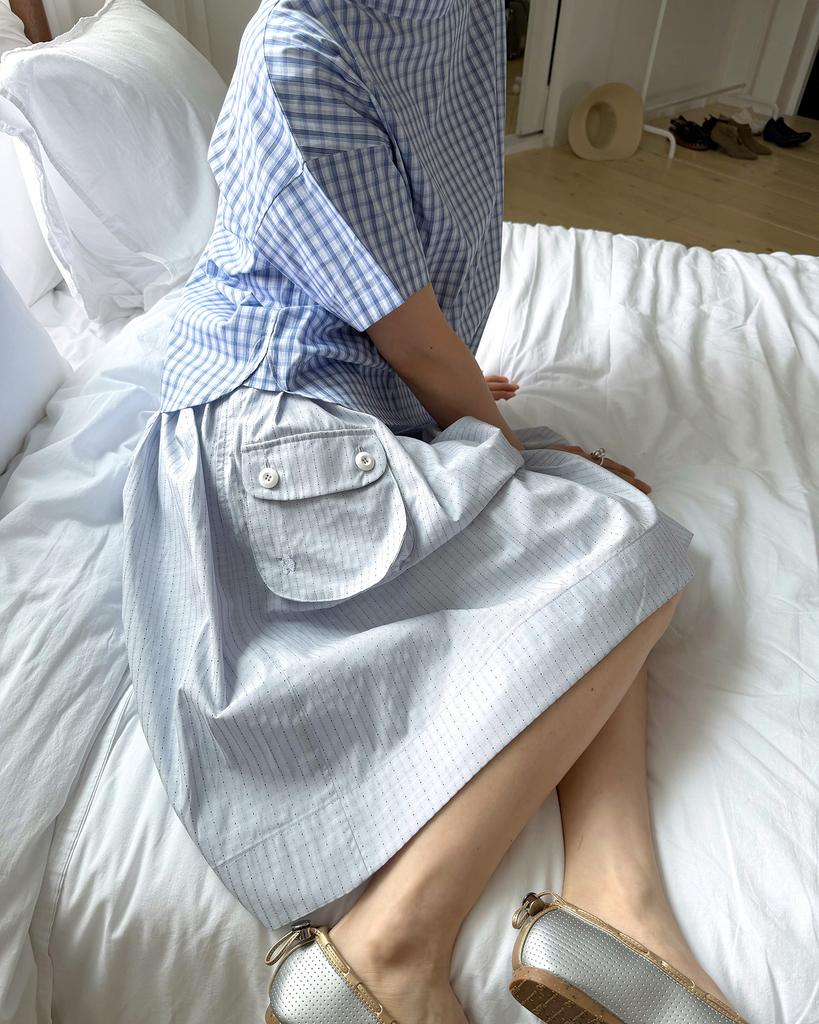 Inodoleu Picnic Pocket Midi Skirt _ Fog Blue
