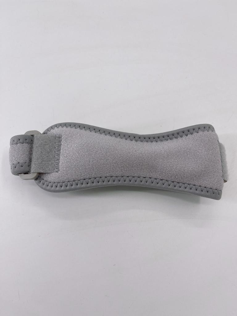 Patellar Strap Breathable Knee Support: Silicone Compression for Running, Basketball, and Fitness