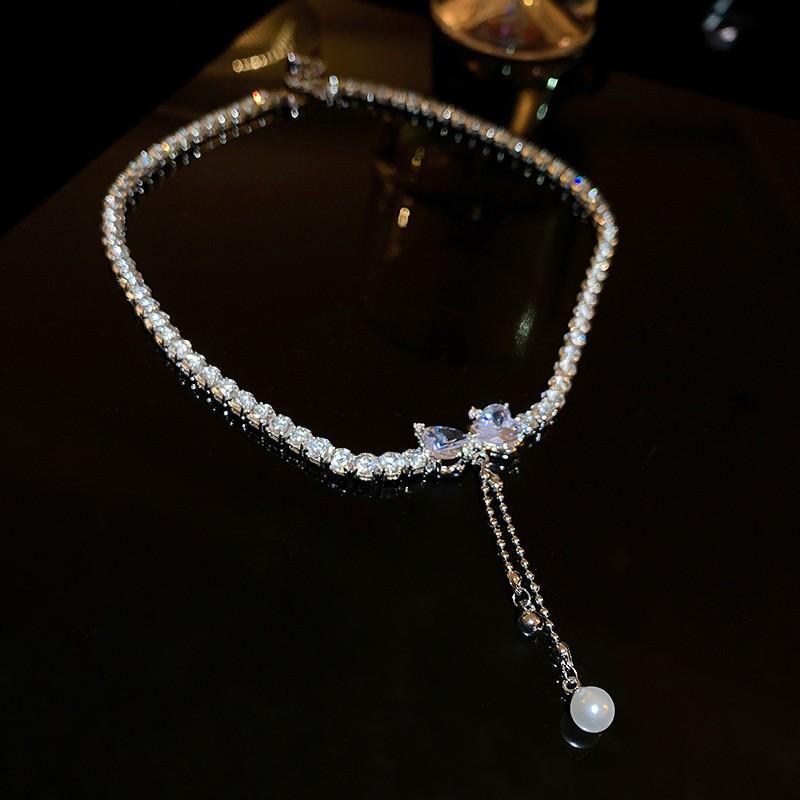 French Inlaid Diamond Pearl Flower Necklace: Elegant Light Luxury, Versatile Clavicle Chain, High-End Jewelry