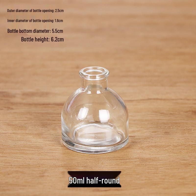 

Elegant Semi-Circular Glass Vase for Fresh or Dried Flowers - Creative Mini Desktop Decoration