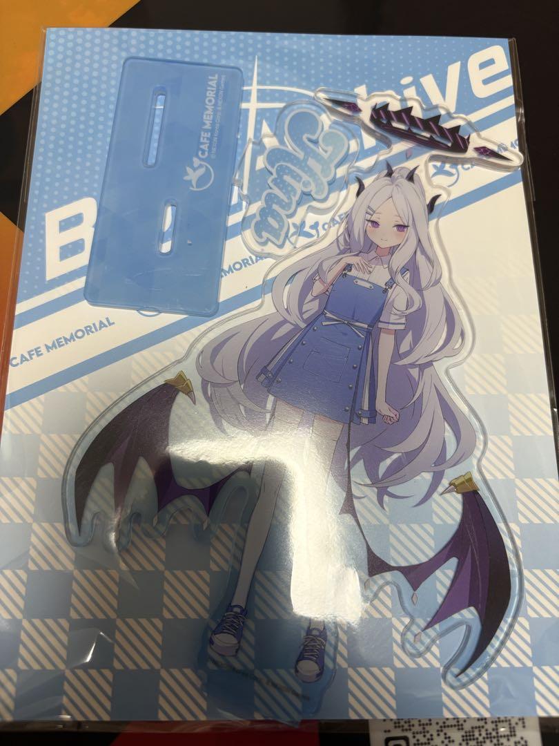 

[Б/У] Blue Archive Мемориальное кафе Акриловая подставка Хина Корейское лимитированное издание