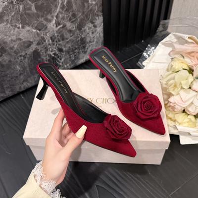 Zapatos de tacón alto puntiagudos de lujo de diseñador para mujer 2026 Primavera Mujer Sandalias de tacón fino rosa Zapatillas para vestido de fiesta de satén francés