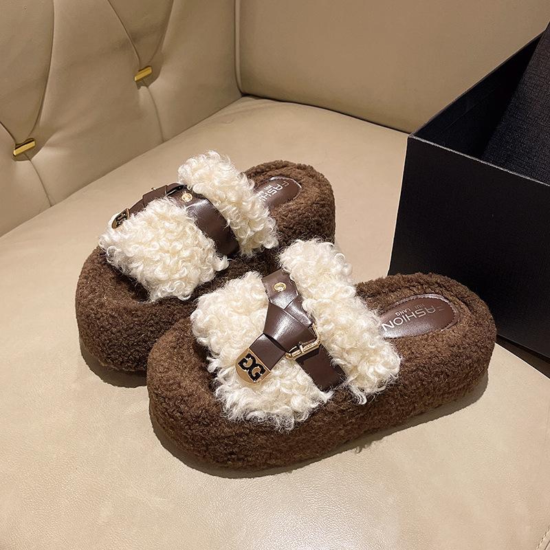 Thick-bottomed Fluffy Slippers for Women's Outerwear 2025 Autumn New Fashion Belt Buckle Lazy Casual Teddy Curly Slippers