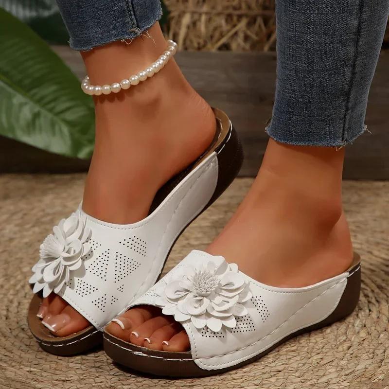Cross-border Foreign Trade Large Size Slippers for Women Spring and Autumn Hollow Wedge Casual Women Shoes Zapatos De Mujer 35EUCN36 белый 1490₽