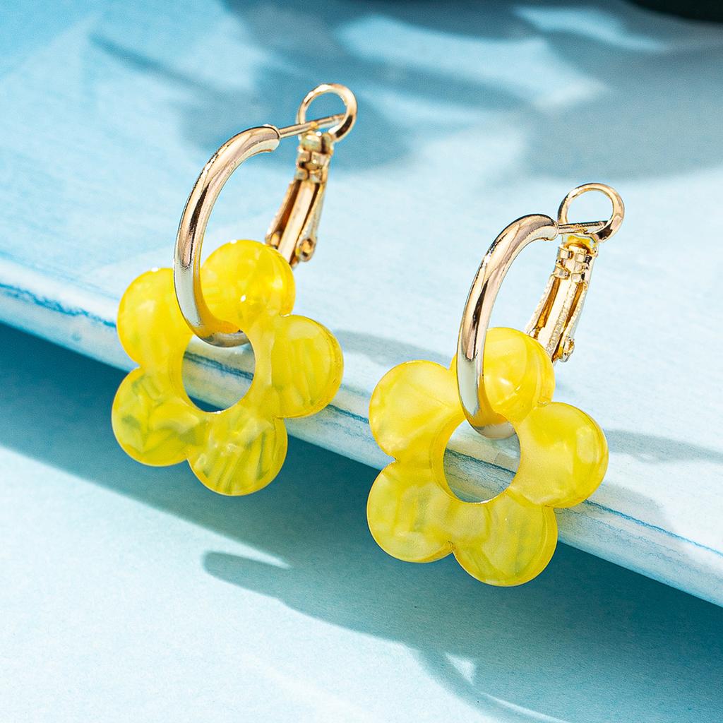 Fashion Exaggerated Flower Earrings Women'S Niche Design Sense Color Temperament Elegant Versatile Earrings