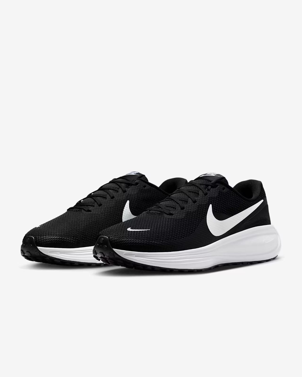 HQ1996-001 Nike Revolution 8 Road Running Shoes (Extra Wide) Black Black(Men s) 10