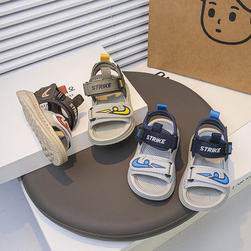 Spring Summer Kids Sandals, Light Soft Sole Casual Beach Shoes for Little and Middle Boys