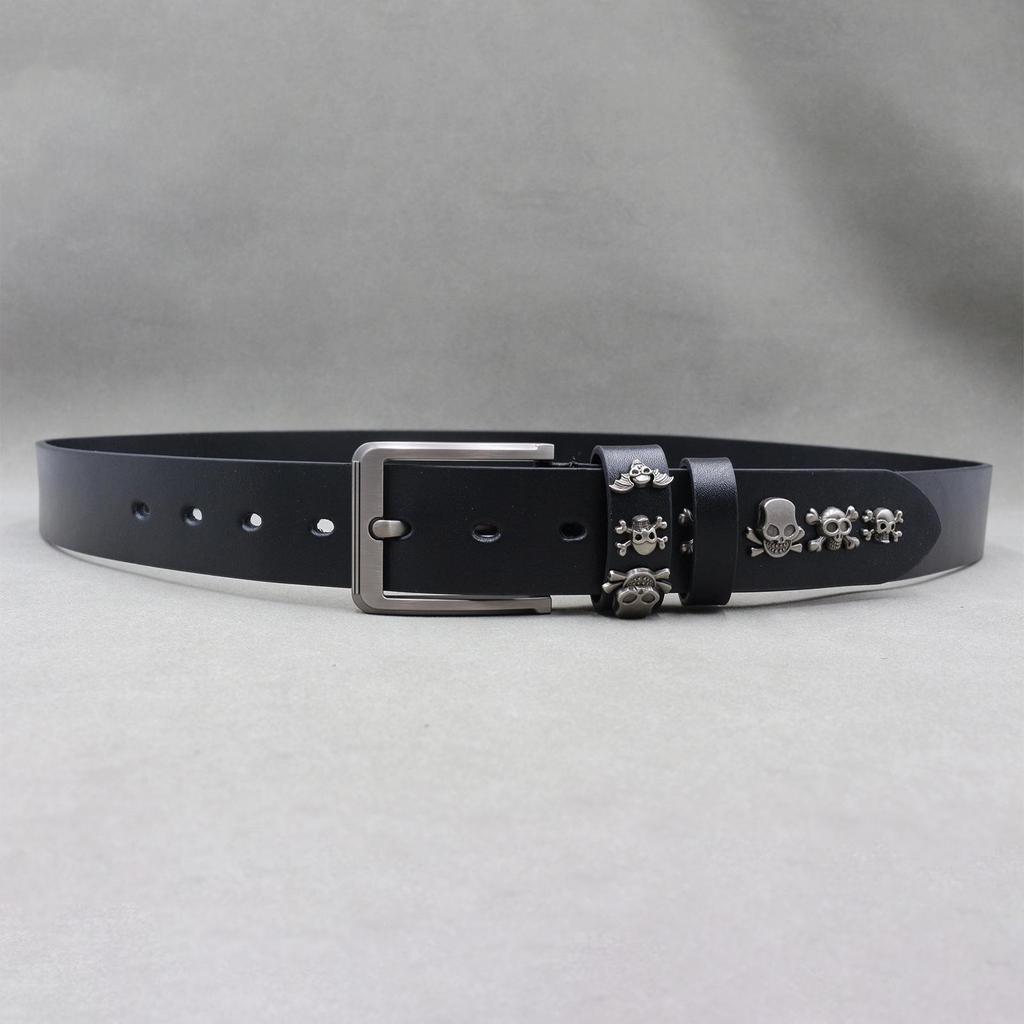 Trendy Retro Skull Rivet Belt: Unisex Punk Style for Jeans