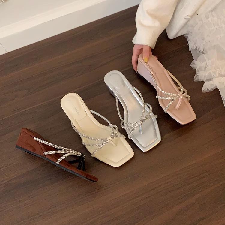 Fashion Shoes Slippers Casual Women Heels Rubber Flip Flops Slides Luxury High Silver Hawaiian Glitter Scandals Crystal Slippers Casual