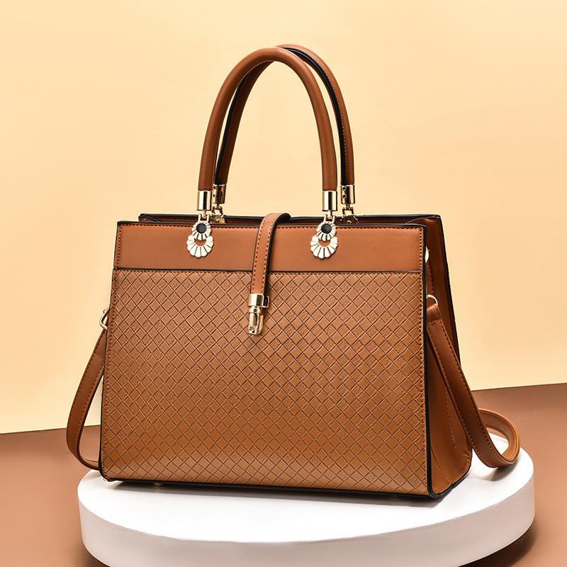 

2023 New Fashion Women s Handbag Large Capacity Knitted Shoulder Bag Pu Cross-border Trendy Style Earthy Yellow