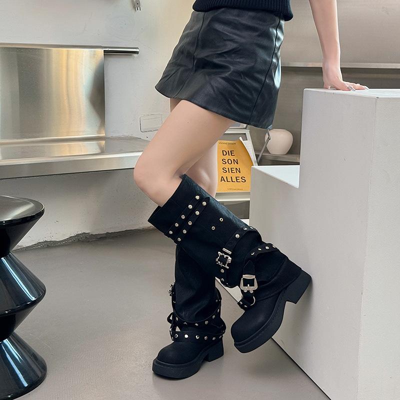 Niche design sense black Maillard trouser boots 2025 new retro round head boots rivet knight boots