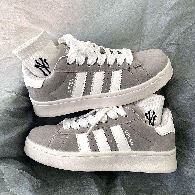Trendy Men's Autumn Low-Top Casual Sneakers – Teen Versatile Three-Stripe German-Style Trainers with Thick Soles