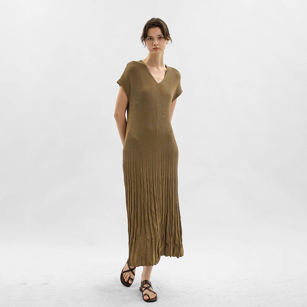 Wednesday Delight Wd_Rib Knit V-Neck Midi Dress_Khaki