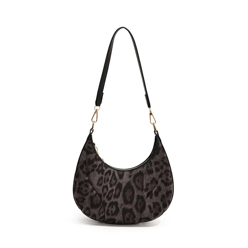 Autumn leopard print beautiful shoulder armpit bag retro personality casual temperament portable crescent bag