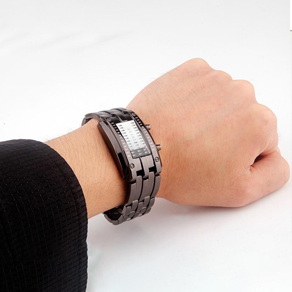 Wasserdichte Vergoldete Uhr Luxus Edelstahl Binär Leuchtende LED Elektronische Anzeige Uhren