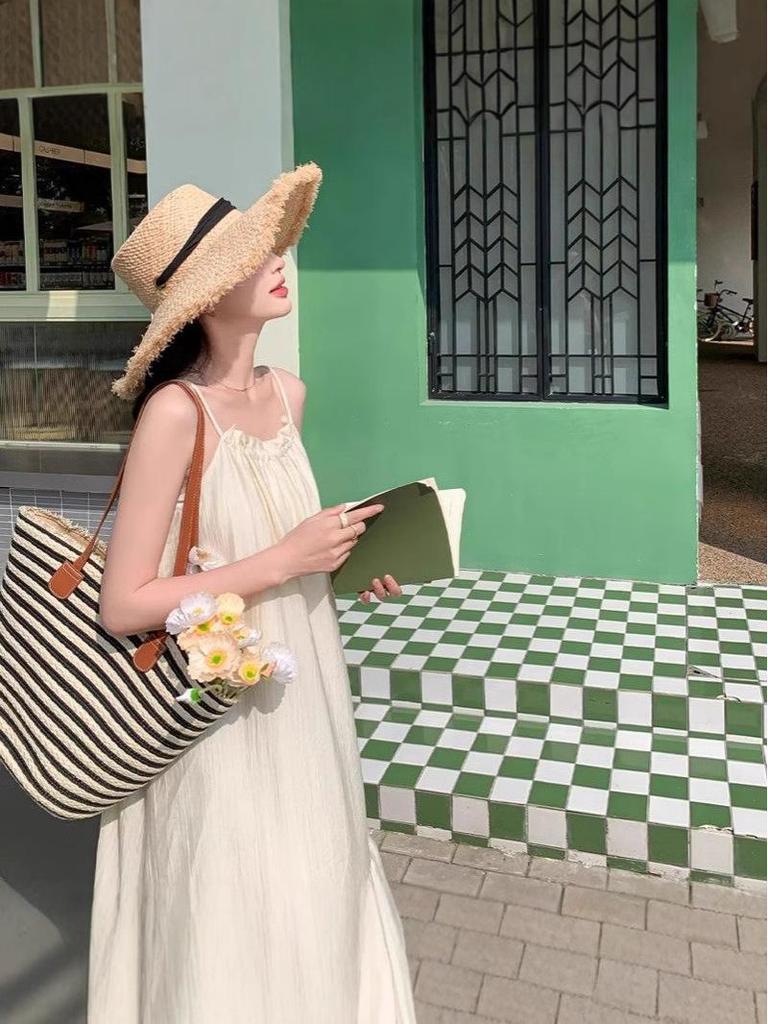 Damen 2024 Sommer Aprikosenfarbenes Französisches Schlankmachendes Midikleid mit Trägern