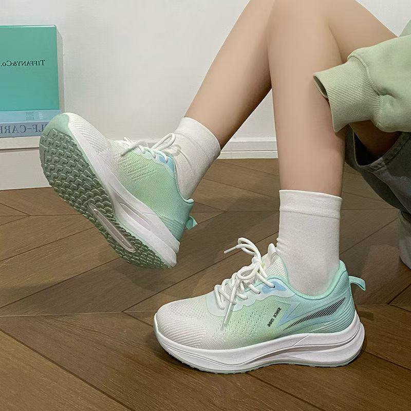 High Quality Sports Shoes Women's Shoes Casual and Lightweight Design Breathable and Comfortable Sports Shoes