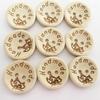 100 pezzi 15/20/25 mm intagliati fatti a mano con amore Bottoni in Legno Dorso Piatto 2 Fori Bottone di Legno Strumenti per Cucire Fai da Te Scrapbooking Artigianato