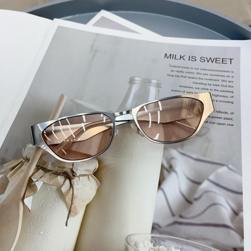 Vintage Fashion Metal Small Frame Cat Eye Sunglasses Women For Men Sun Glasses Punk Luxury Brand Designer Hip Hop Eyeglasses