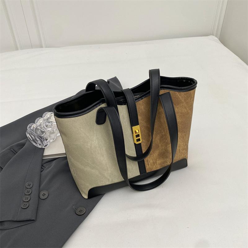 Hugh Retro Idle Large-capacity Bag Women's New Contrasting Color Fashion Tote Bag Commuter Shoulder Armpit Bag