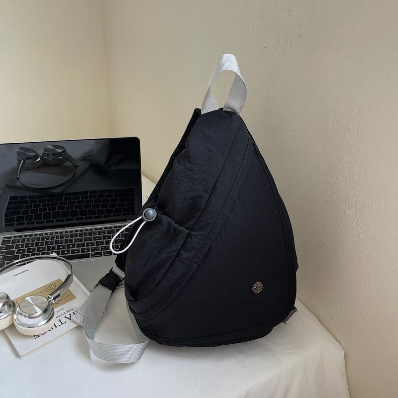 Versatile, Stylish, Personalized, Minimalist Shoulder Bag for Outdoor Travel, Autumn New Fashion Trend, Women's Casual Chest Bag
