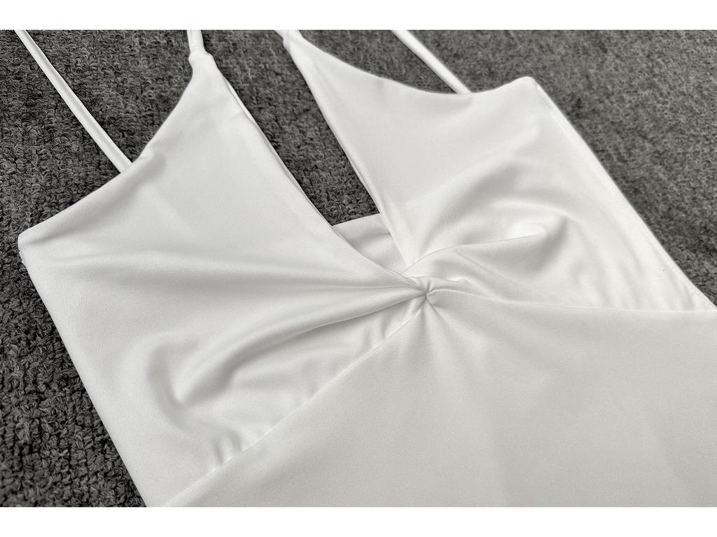 2024 Sexy Backless Slit Suspender Dress: European & American Pleated Slim Fashion