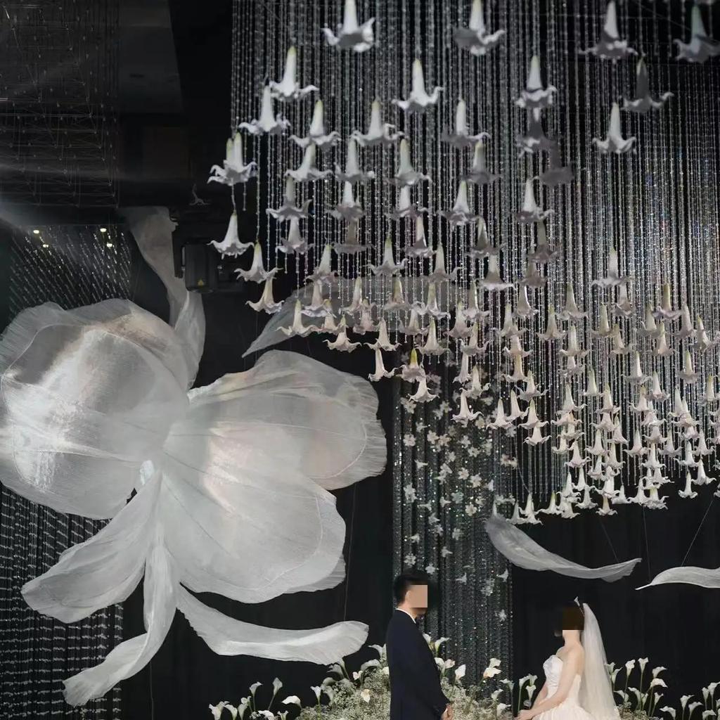 20Pc Artificial EVA White Lily Flower Head Wedding Ceiling Decoration Lilies Flowers Birthday Party Event Deco Hanging Ornaments