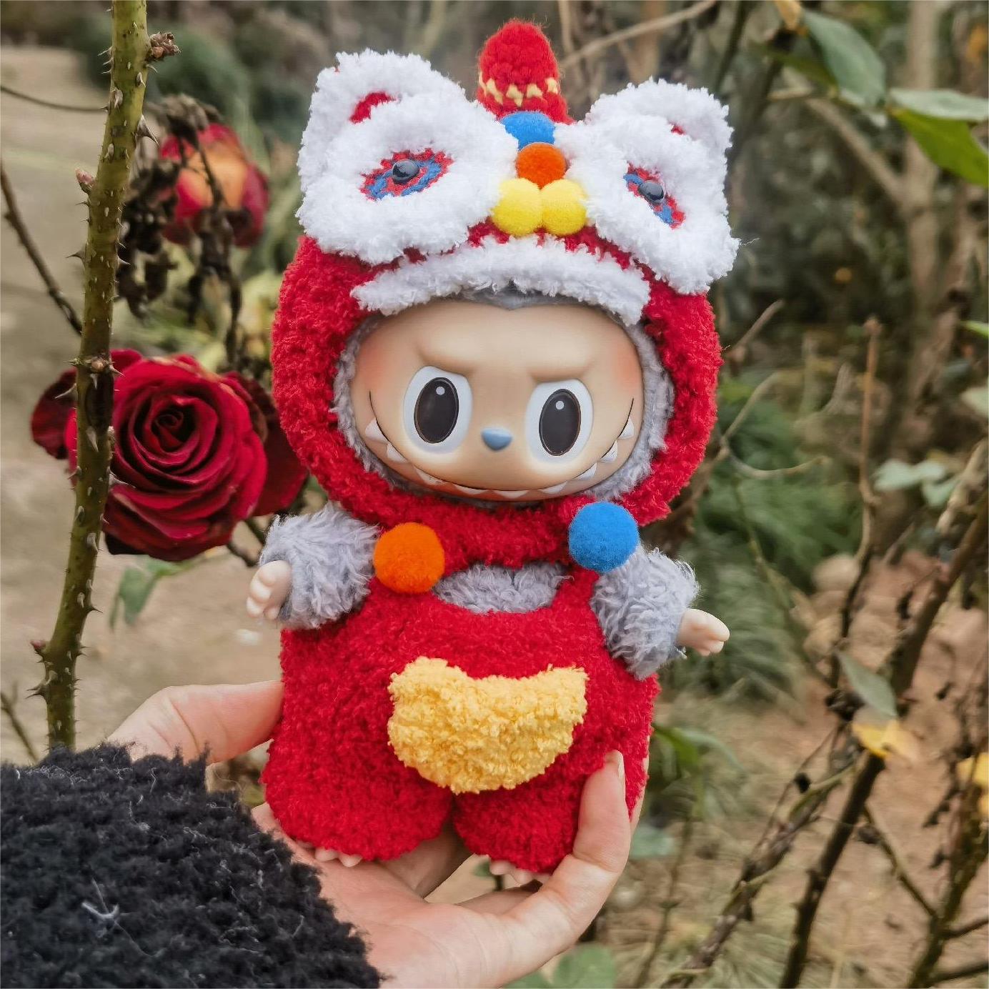 

Labubu 17cm Heart-Beating Macaron Vinyl Face Doll Outfit Collection Lion Dance Headpiece (without doll)