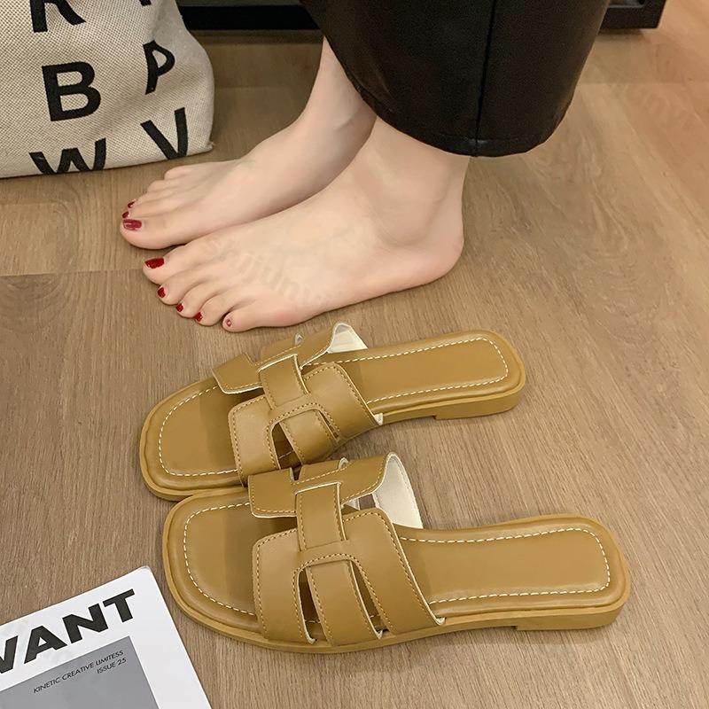 Fashion Women Slippers 2025 New Summer Square Toe Ladies Slippers Sexy Sandal Slippers Female Fashion Woman Sandals Non Slip Flat Shoes