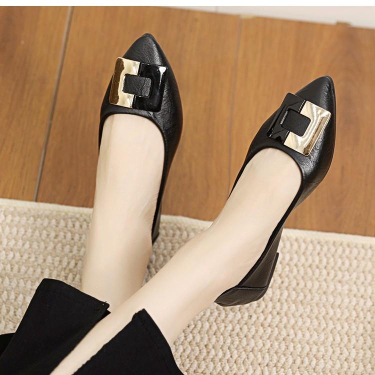 

Профессиональные туфли-лодочки с мелким вырезом, новые универсальные демисезонные черные рабочие туфли, не утомляют ноги, удобные женские туфли на мягкой подошве, большой размер w 35 чёрный