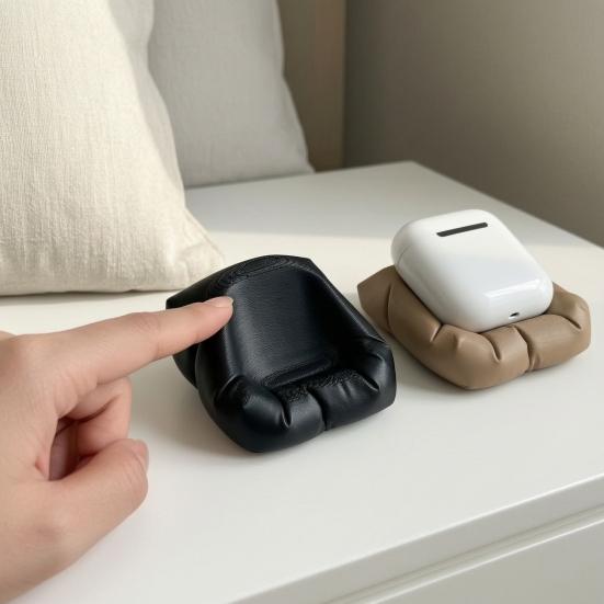One-piece Headphone Holder 3D Printed Pillow-Shaped Stand, Cute Desk Organizer for Earbuds Study Stand Charging Case, Anti-Slip Stable Display