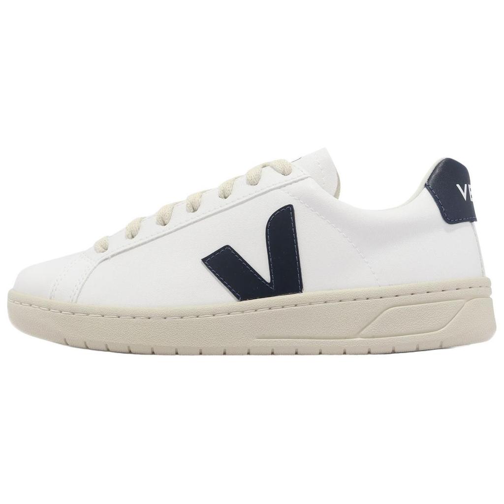 Veja Urca Cwl Leather Low Top Skateboard Shoes Women's White UC0703174A