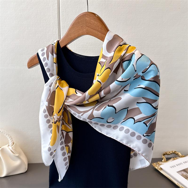

Light Luxury Temperament Simulation Silk High-End Printing Large Square Scarf Silk Scarf Shawl Headscarf Neck Protection Scarf Decorative 90*90cm