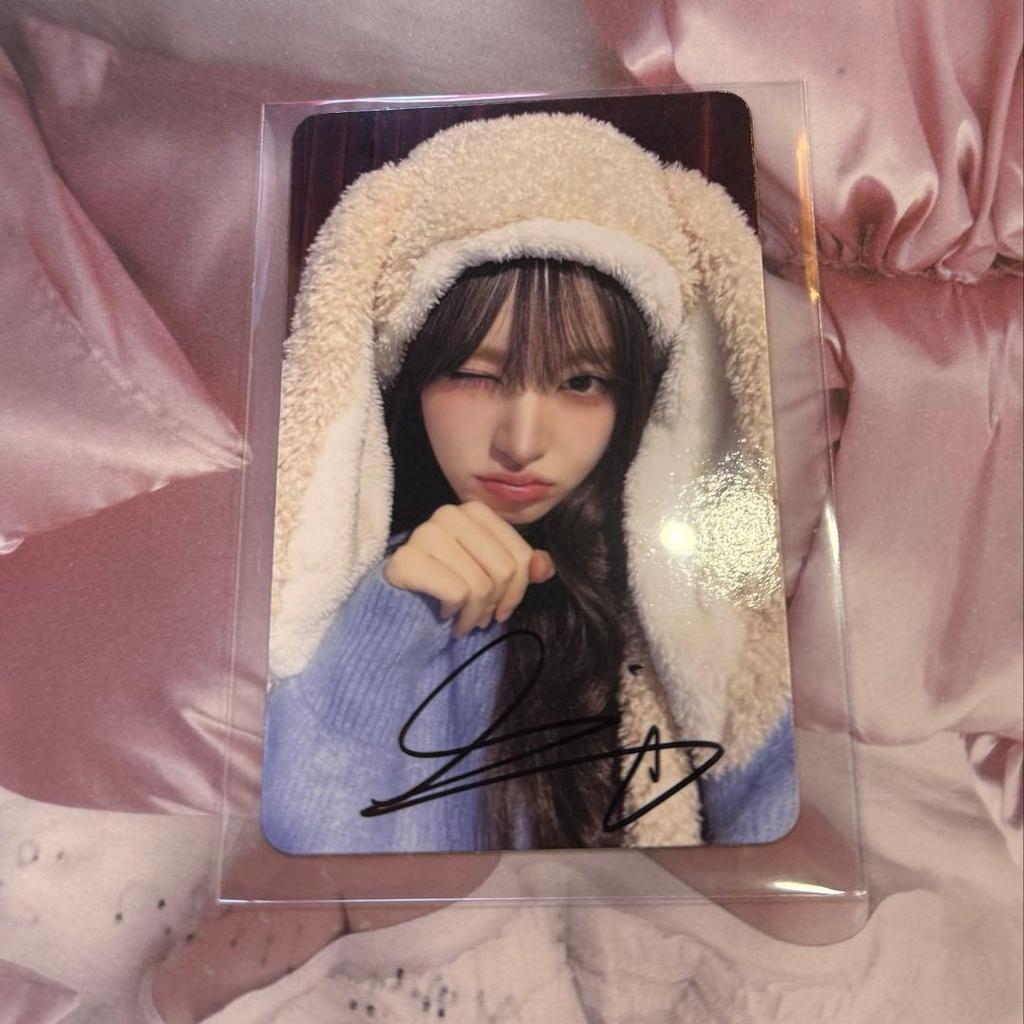 [USED] IVE Fansign Liz Signed Trading Card 10/26