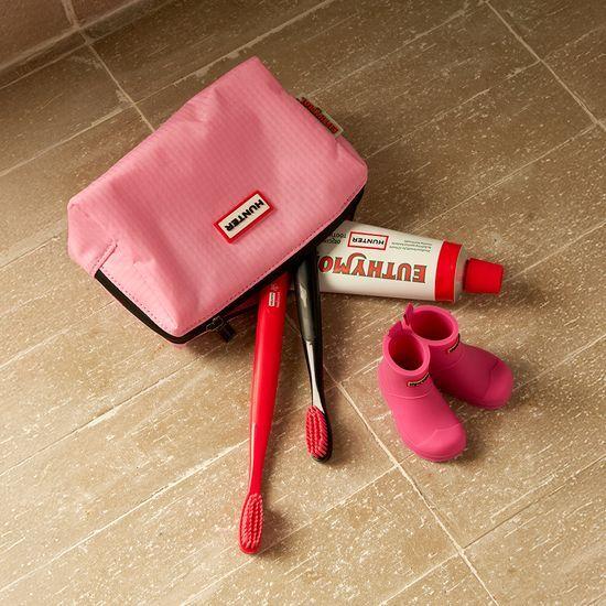 Travel Pouch + EUTHYMOL Perfect Bad Breath Care Plan (Original Toothpaste 106g + Oral Spray + Toothbrush + Tongue Cleaner)