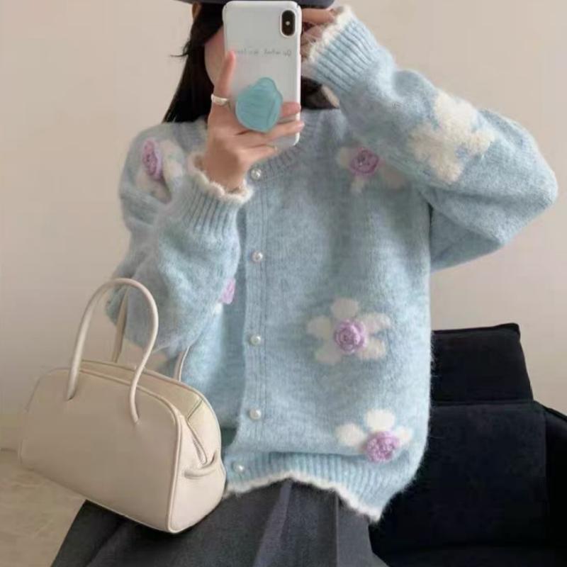 Womens Oversized Knit Cardigan With 3D Floral Embroidery Soft Casual Sweater Loose Fit