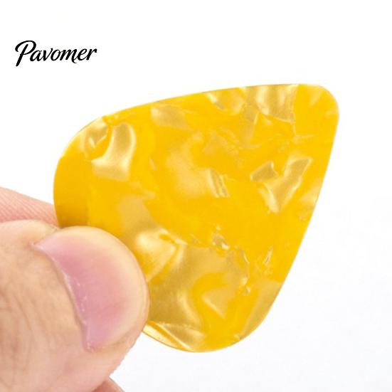0.5mm Guitar Picks 30Pcs Plectrums 0.75mm 1.0mm Thin Variety Colorful Ukulele Love Heart Celluloid for Bass Electric Acoustic Guitars